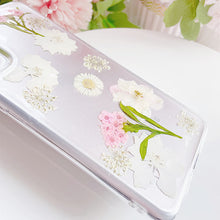 Load image into Gallery viewer, Dainty Floral Phone Cover
